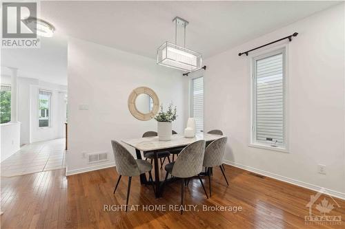 126 Strathcarron Crescent, Ottawa, ON - Indoor Photo Showing Dining Room