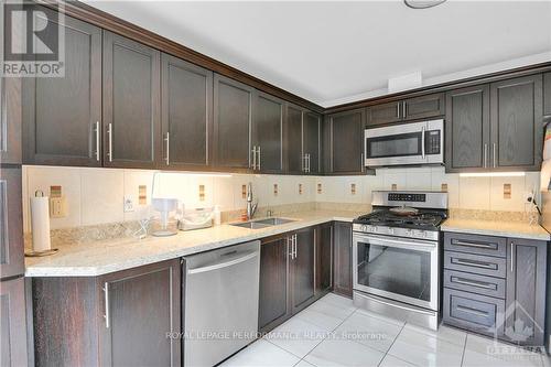 2242 Des Grands Champs Way, Ottawa, ON - Indoor Photo Showing Kitchen