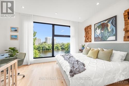 101 Wurtemburg Street, Ottawa, ON - Indoor Photo Showing Bedroom