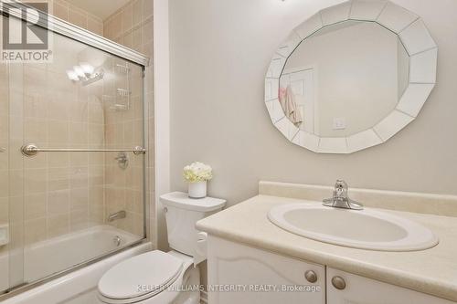 11 Santa Cruz, Ottawa, ON - Indoor Photo Showing Bathroom