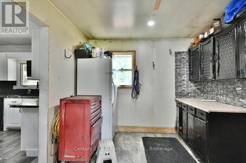 5989 Penetanguishene Road, Springwater, ON - Indoor Photo Showing Kitchen