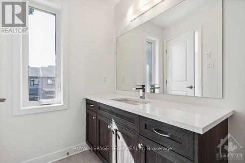 213 Bristol Crescent, North Grenville, ON - Indoor Photo Showing Bathroom