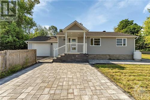 6200 Russell Road, Ottawa, ON - Outdoor With Deck Patio Veranda