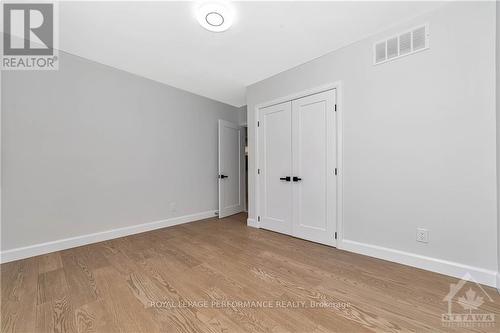 6200 Russell Road, Ottawa, ON - Indoor Photo Showing Other Room