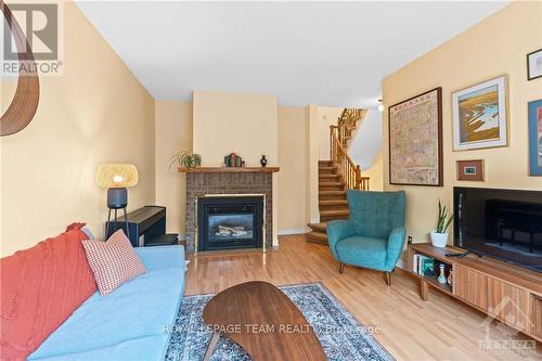 849 Rob Roy Avenue, Ottawa, ON - Indoor Photo Showing Living Room With Fireplace