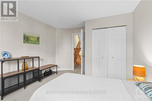 849 Rob Roy Avenue, Ottawa, ON - Indoor Photo Showing Bedroom