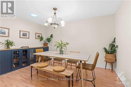 849 Rob Roy Avenue, Ottawa, ON - Indoor Photo Showing Dining Room