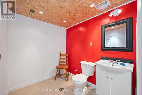 5166 Stouffville Road, Whitchurch-Stouffville, ON - Indoor Photo Showing Bathroom