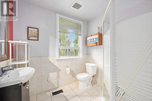 5166 Stouffville Road, Whitchurch-Stouffville, ON - Indoor Photo Showing Bathroom