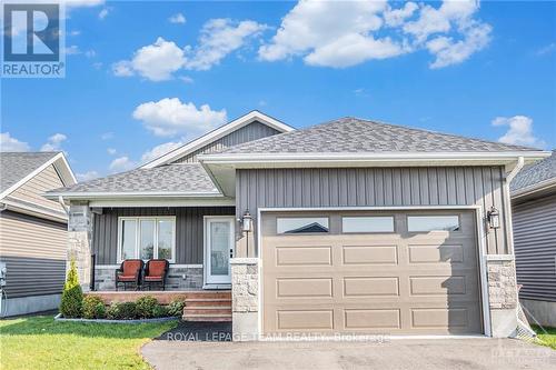 109 James Street, North Dundas, ON - Outdoor With Deck Patio Veranda