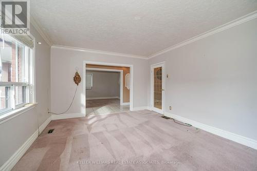 Upper - 1057 Shaw Drive, Mississauga, ON - Indoor Photo Showing Other Room