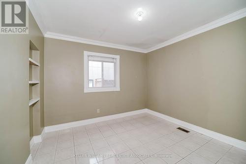 Upper - 1057 Shaw Drive, Mississauga, ON - Indoor Photo Showing Other Room