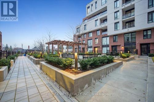 1025 - 3100 Keele Street, Toronto, ON - Outdoor With Balcony With Facade