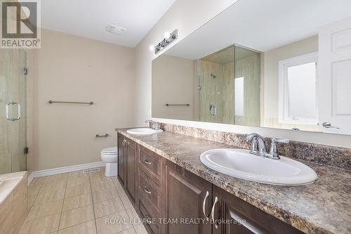 421 Meadowhawk Crescent, Ottawa, ON - Indoor Photo Showing Bathroom