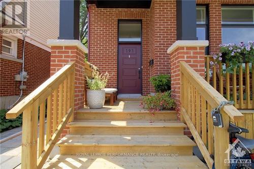 191 Stanley Avenue, Ottawa, ON - Outdoor With Exterior