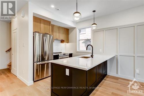 191 Stanley Avenue, Ottawa, ON - Indoor Photo Showing Kitchen With Upgraded Kitchen