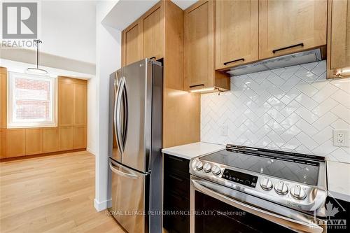 191 Stanley Avenue, Ottawa, ON - Indoor Photo Showing Kitchen