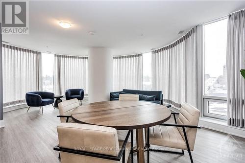 4007 - 805 Carling Avenue, Ottawa, ON - Indoor Photo Showing Dining Room