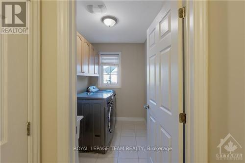 405 Brigatine Avenue, Ottawa, ON - Indoor Photo Showing Laundry Room