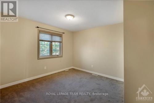 405 Brigatine Avenue, Ottawa, ON - Indoor Photo Showing Other Room