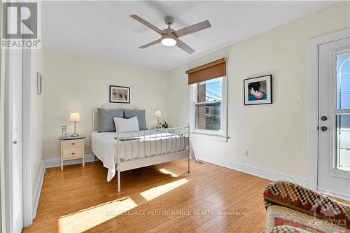 372 Mackay Street, Ottawa, ON - Indoor Photo Showing Bedroom