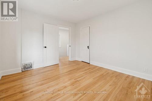 124 Blackburn Avenue, Ottawa, ON - Indoor Photo Showing Other Room