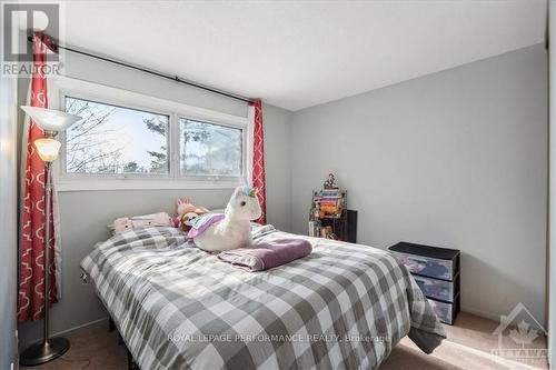 44 - 44 Compata Way, Ottawa, ON - Indoor Photo Showing Bedroom