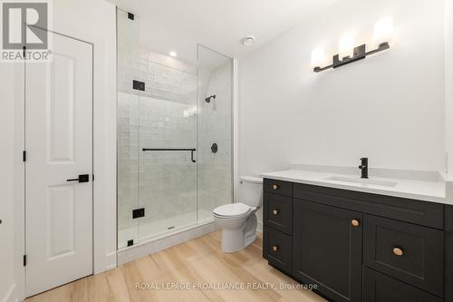 301 - 941 Charles Wilson Parkway, Cobourg, ON - Indoor Photo Showing Bathroom