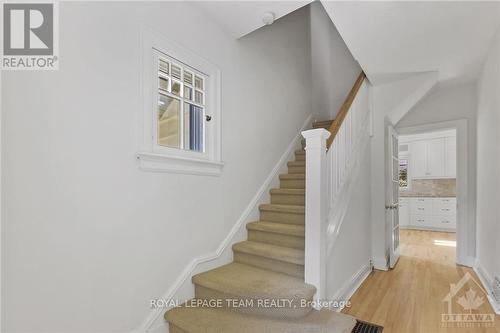 612 Highland Avenue, Ottawa, ON - Indoor Photo Showing Other Room