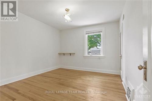 612 Highland Avenue, Ottawa, ON - Indoor Photo Showing Other Room