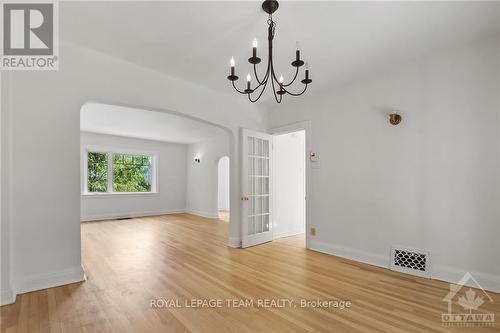 612 Highland Avenue, Ottawa, ON - Indoor