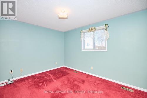 7304 Lakewood Crescent, Niagara Falls (220 - Oldfield), ON - Indoor Photo Showing Other Room