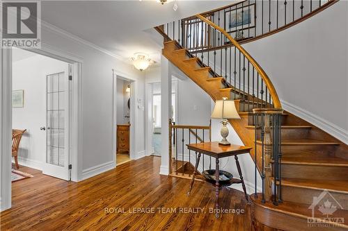 136 Kerscott Heights Way, Ottawa, ON - Indoor Photo Showing Other Room