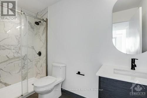 517 - 560 Rideau Street, Ottawa, ON - Indoor Photo Showing Bathroom