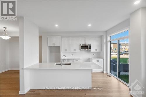 308 Elsie Macgill Walk, Ottawa, ON - Indoor Photo Showing Kitchen