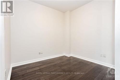 1011 - 238 Besserer Street, Ottawa, ON - Indoor Photo Showing Other Room