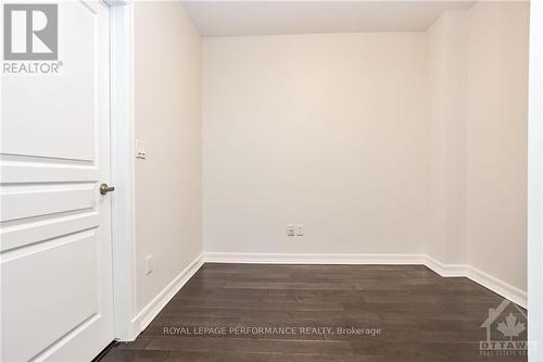 1011 - 238 Besserer Street, Ottawa, ON - Indoor Photo Showing Other Room