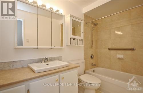 1012 - 1171 Ambleside Drive, Ottawa, ON - Indoor Photo Showing Bathroom