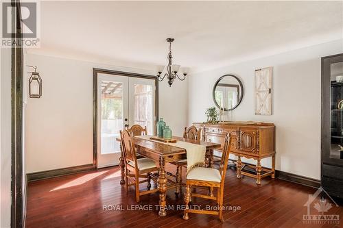 5478 Mitch Owens Road, Ottawa, ON - Indoor Photo Showing Dining Room