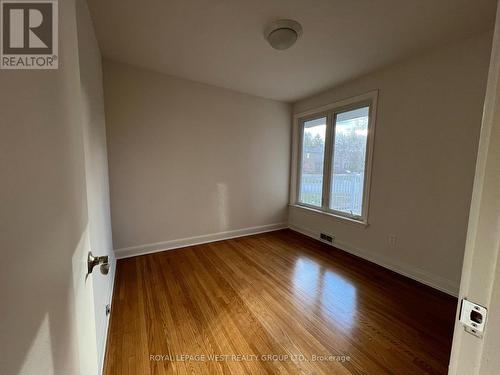 Upper - 51 Fairlin Drive, Toronto, ON - Indoor Photo Showing Other Room