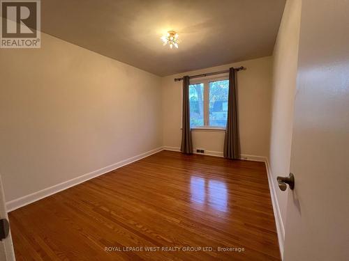 Upper - 51 Fairlin Drive, Toronto, ON - Indoor Photo Showing Other Room