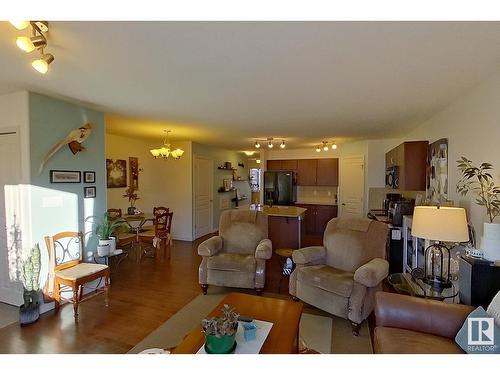 2341 Aspen Tr, Sherwood Park, AB - Indoor Photo Showing Living Room