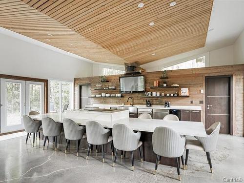 Kitchen - 80 Rue Roussin, Montréal (L'Île-Bizard/Sainte-Geneviève), QC - Indoor Photo Showing Dining Room