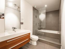 Salle de bains attenante Ã  la CCP - 