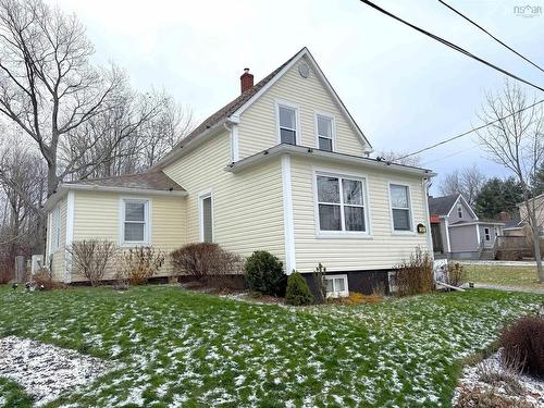 34 Park Street, Trenton, NS 