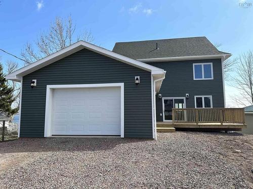 275 High Street, Pictou, NS 