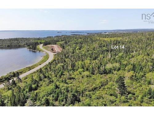 Lot 14 Hwy 316 (English Harbour), Cole Harbour, NS 