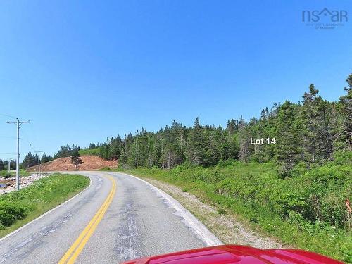 Lot 14 Hwy 316 (English Harbour), Cole Harbour, NS 