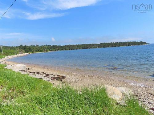 Lot 14 Hwy 316 (English Harbour), Cole Harbour, NS 