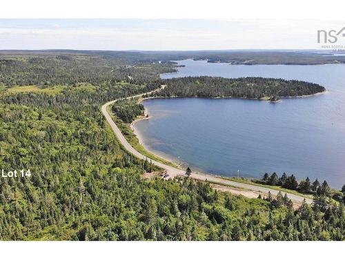 Lot 14 Hwy 316 (English Harbour), Cole Harbour, NS 